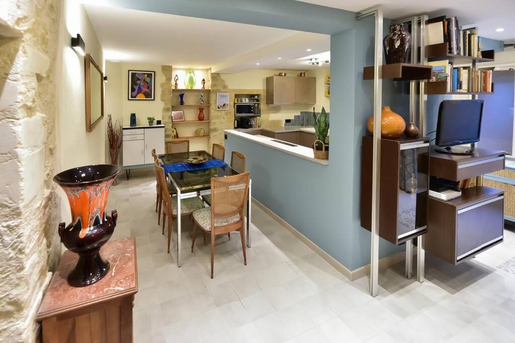 Charmante Maison De Village Au Coeur Du Luberon Cucuron Buitenkant foto