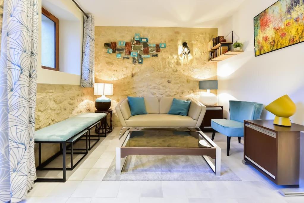 Charmante Maison De Village Au Coeur Du Luberon Cucuron Buitenkant foto