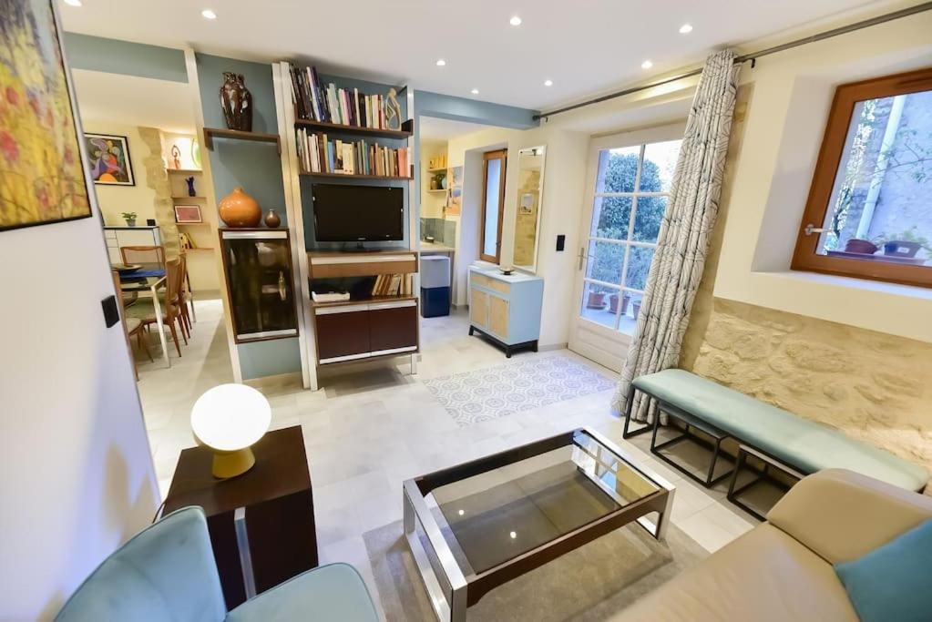 Charmante Maison De Village Au Coeur Du Luberon Cucuron Buitenkant foto